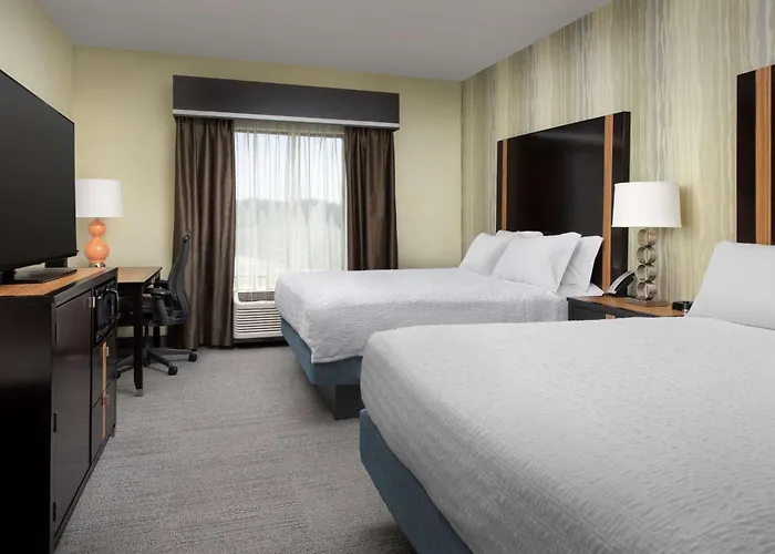 Hampton Inn Clinton