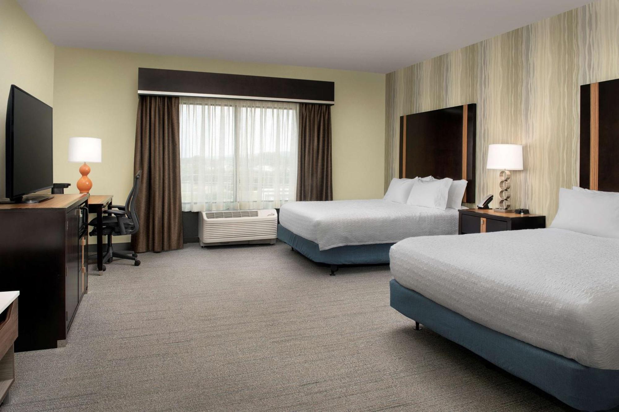 Hampton Hotel